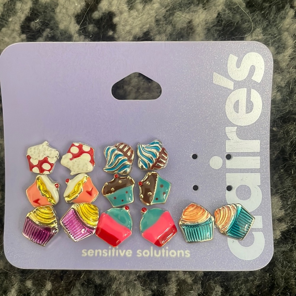 Cupcake earrings